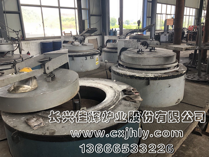 破碎锤钎杆淬火加热炉 破碎锤钎杆淬火加热炉